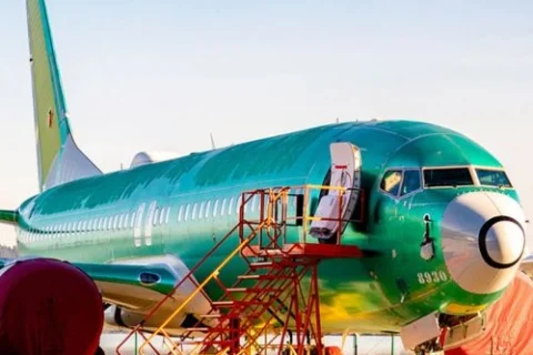 Centenas de aviões da Boeing enfrentam manutenção