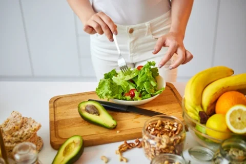 Descubra o que comer para realmente combater a hipertensão